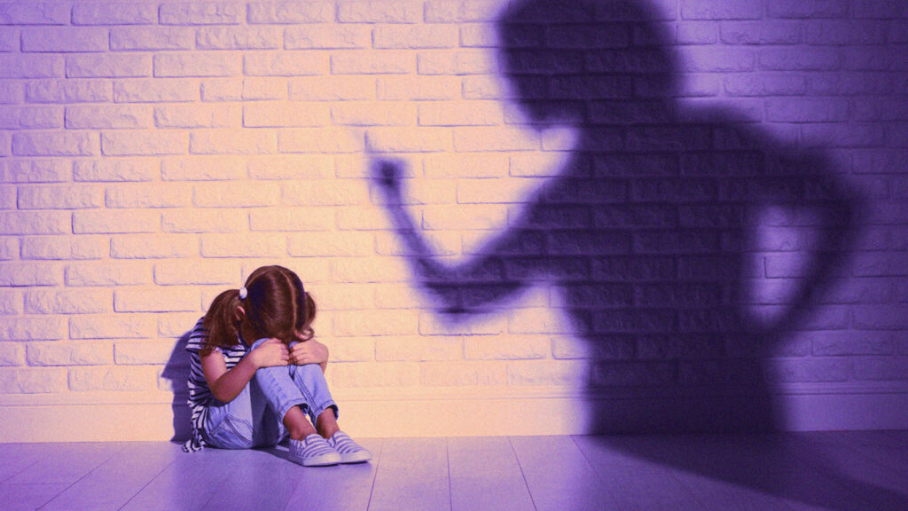 Названа самая опасная ошибка родителей в&nbsp;период ретроградного Меркурия