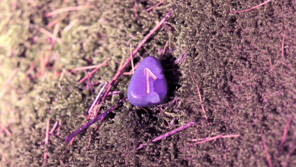 Иллюстрация к статье: Вода&nbsp;— сила, мудрость и&nbsp;гибкость: что значит руна&nbsp;Лагуз