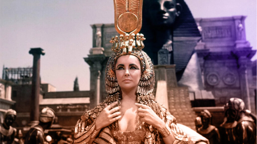 Цветовая терапия: одежда в&nbsp;какой гамме&nbsp;заставит остальных подчиняться вам