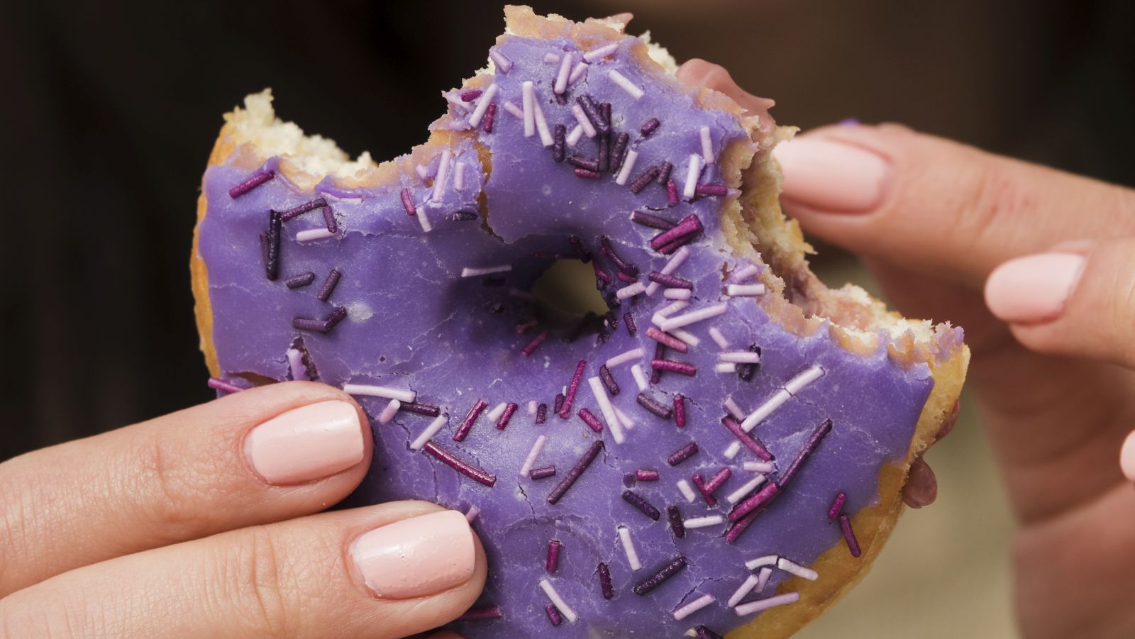 Иллюстрация к статье: Убивает мозг: учёные выяснили, какая еда максимально вредна для памяти